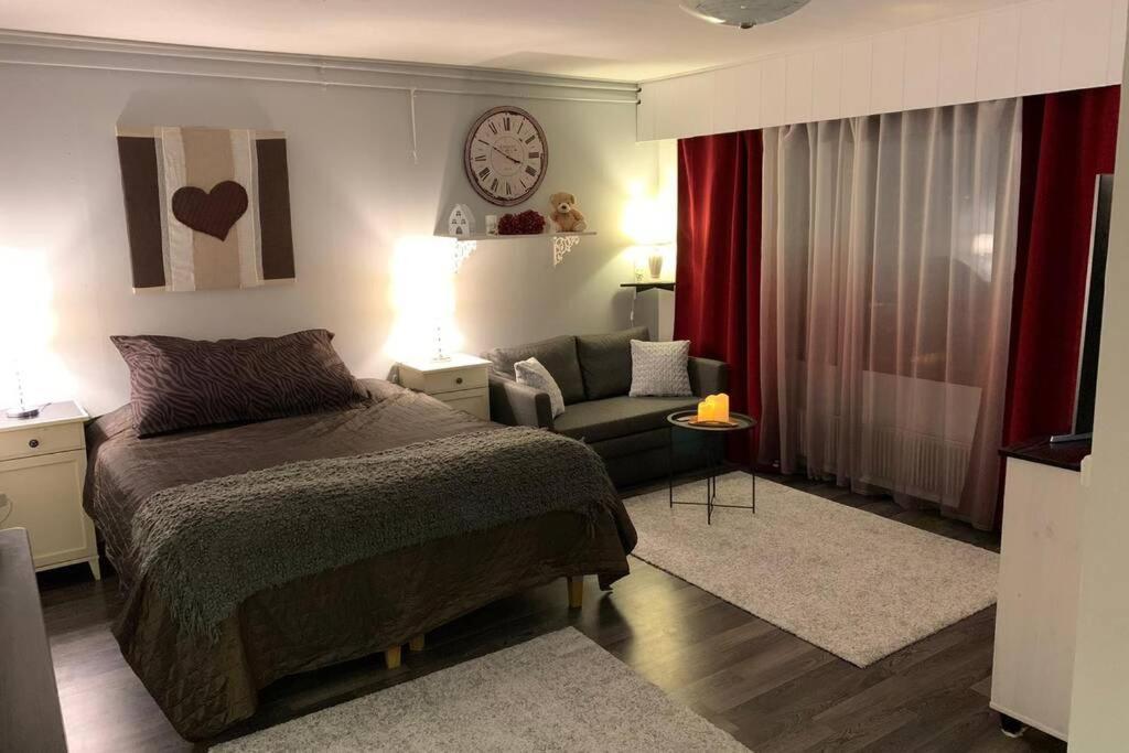 Апартаменты 44M2 Yksioe Йоэнсуу Экстерьер фото
